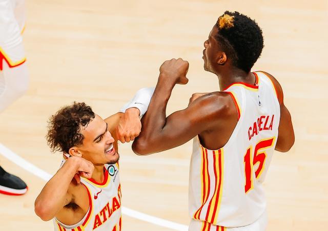 1611395939030087622.jpg EsSdaDoXEAEw722.jpg